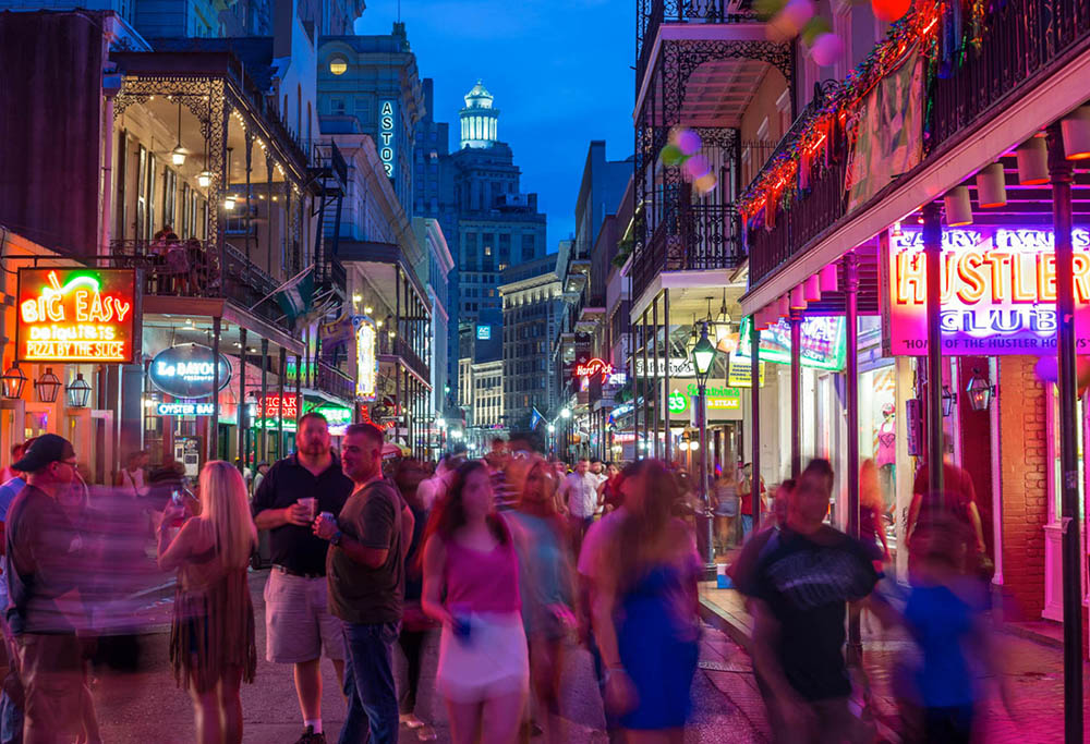 People Share Their Terrible Vacation Break Up Stories