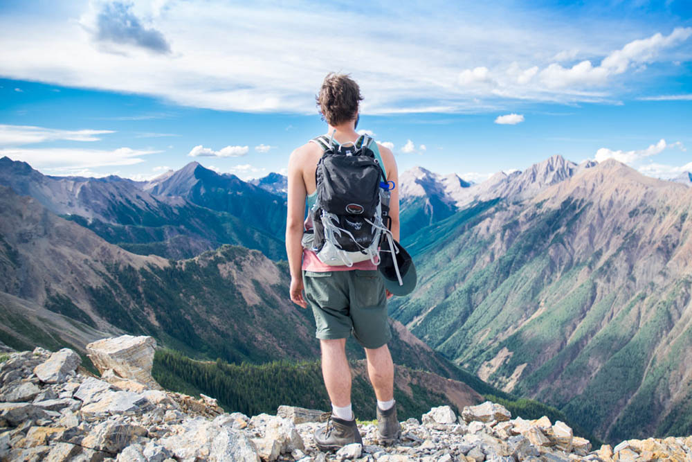 People Share Their Terrible Vacation Break Up Stories
