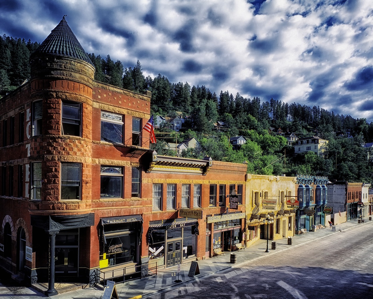 deadwood-210363_1280.jpg