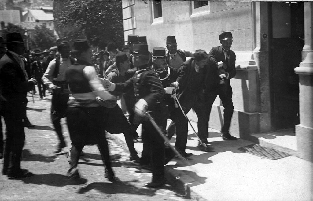 gavrilo_princip_captured_in_sarajevo_1914-1540775026710.jpg