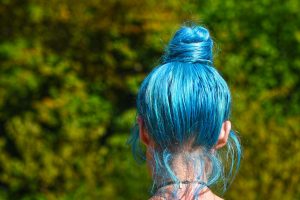 blue-hair-3503011_1920-300x200.jpg