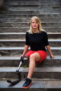 She-photographed-women-in-60-countries-to-change-the-way-we-see-beauty-59c8d26c79813__880-200x300.jpg