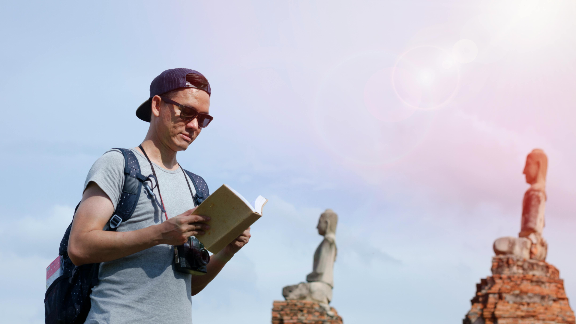 Tourist-Asia-Thumb-Rss