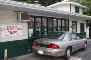 Drive-Thru Workers From Around The World Share Weird Customer Stories