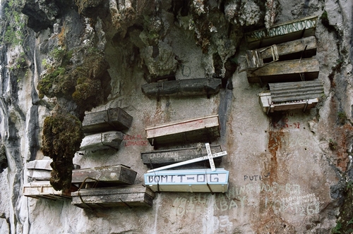 Bizarre Burial Customs From Around The World