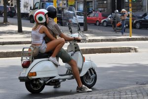 Common Travel Scams Everyone Should Know About Before Their Next Trip (And How To Avoid Them)