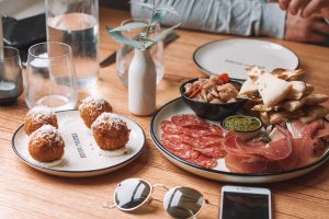 Tourists Share Fascinating Cultural Observations From Abroad