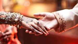 Interesting Dating Customs From Countries Around The World