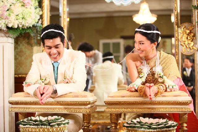 Matrimonio-tradizionale-tailandese-Thailandia-Phuketitaly-La-tua-guida-di-Phuket_.jpg