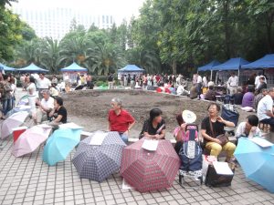 Interesting Dating Customs From Countries Around The World