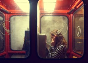 People From Around The World Share Memorable Moments They Shared With Strangers