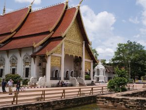 Travel Enthusiasts Share The Best City They Ever Visited
