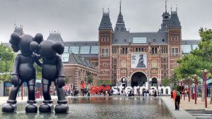 Travel Enthusiasts Share The Best City They Ever Visited