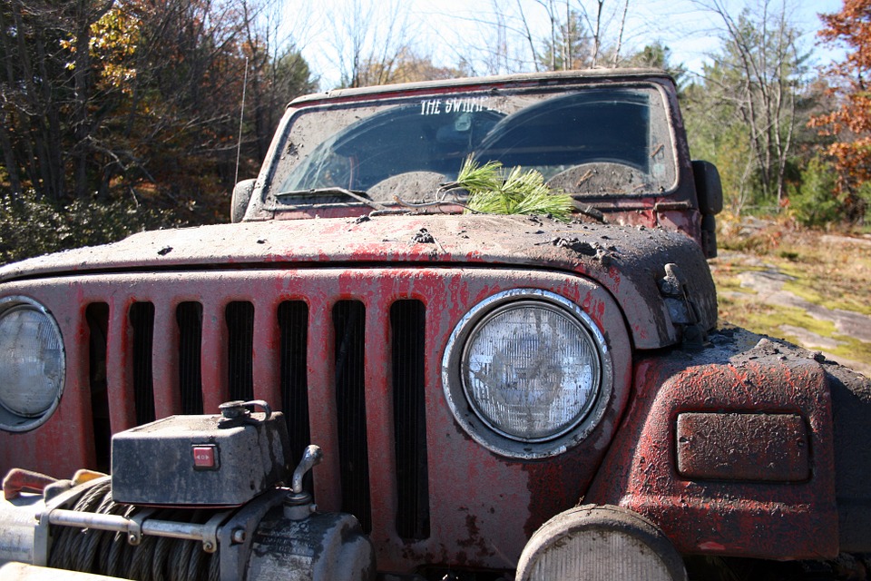 People Share Strange Experiences Picking Up Hitchhikers