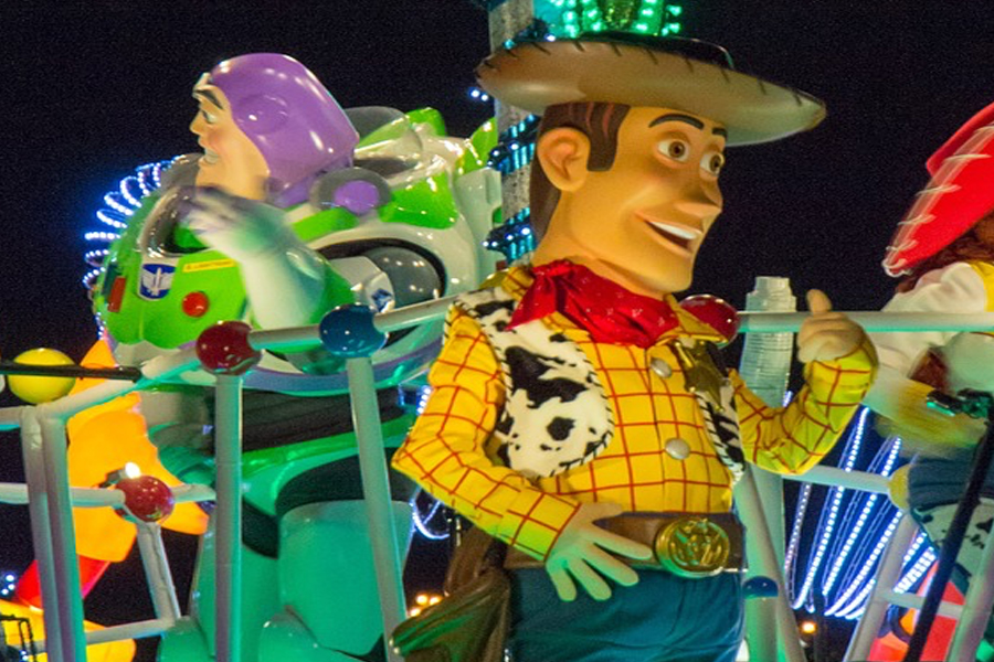 Disney World Workers And Tourists Reveal Their Most Interesting Disney World Secrets