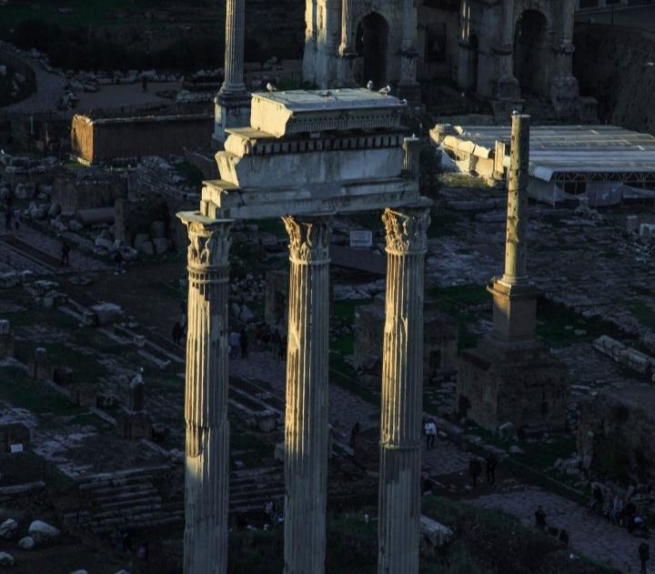Travel Enthusiasts Share The Worst Cities They Have Ever Been To