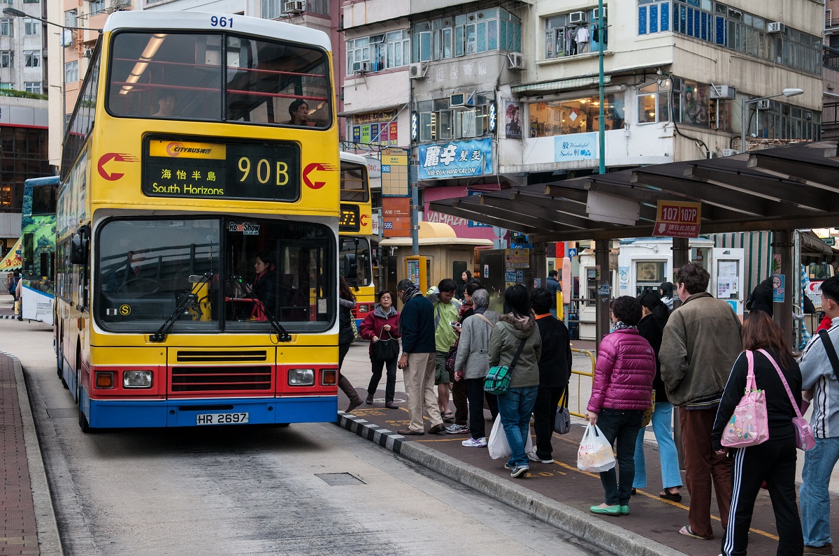 Expatriates Share The Things About Living Abroad That Nobody Really Talks About