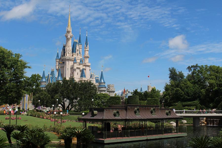 Disney World Workers And Tourists Reveal Their Most Interesting Disney World Secrets