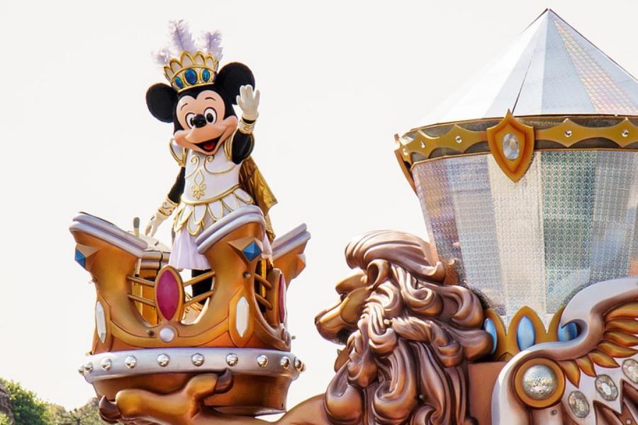 Disney World Workers And Tourists Reveal Their Most Interesting Disney World Secrets