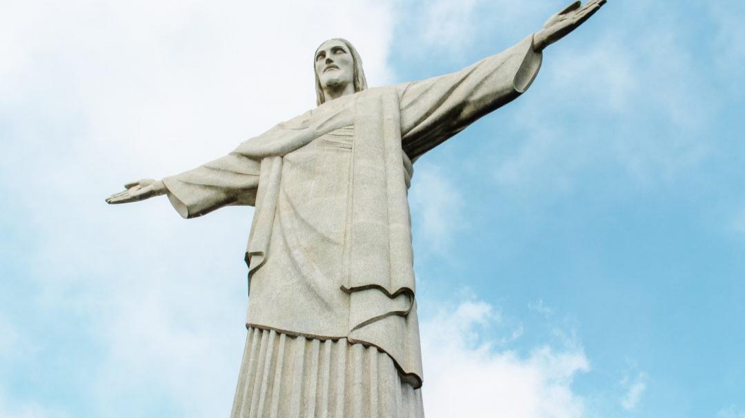 Travelers Share The One Moment In History They Wish They Could Visit