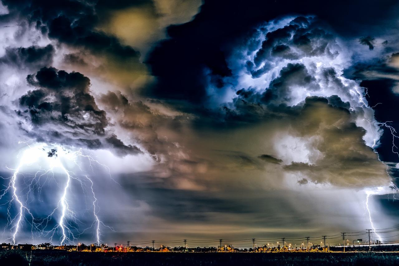 Natural Disaster Survivors From Around The World Share Their Stories