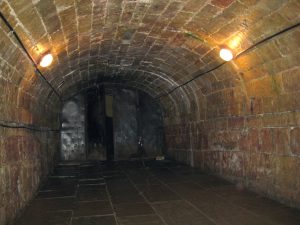 People From Around The World Share Stories Of Discovering Hidden Passages