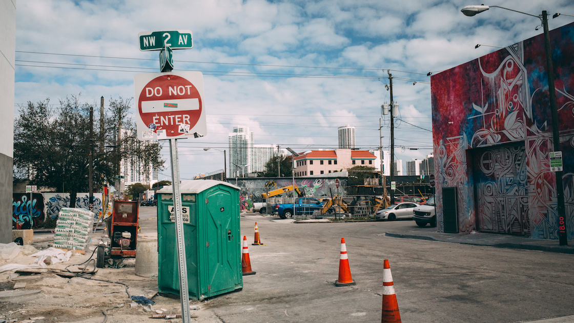 Travel Enthusiasts Share The Worst Cities They Have Ever Been To