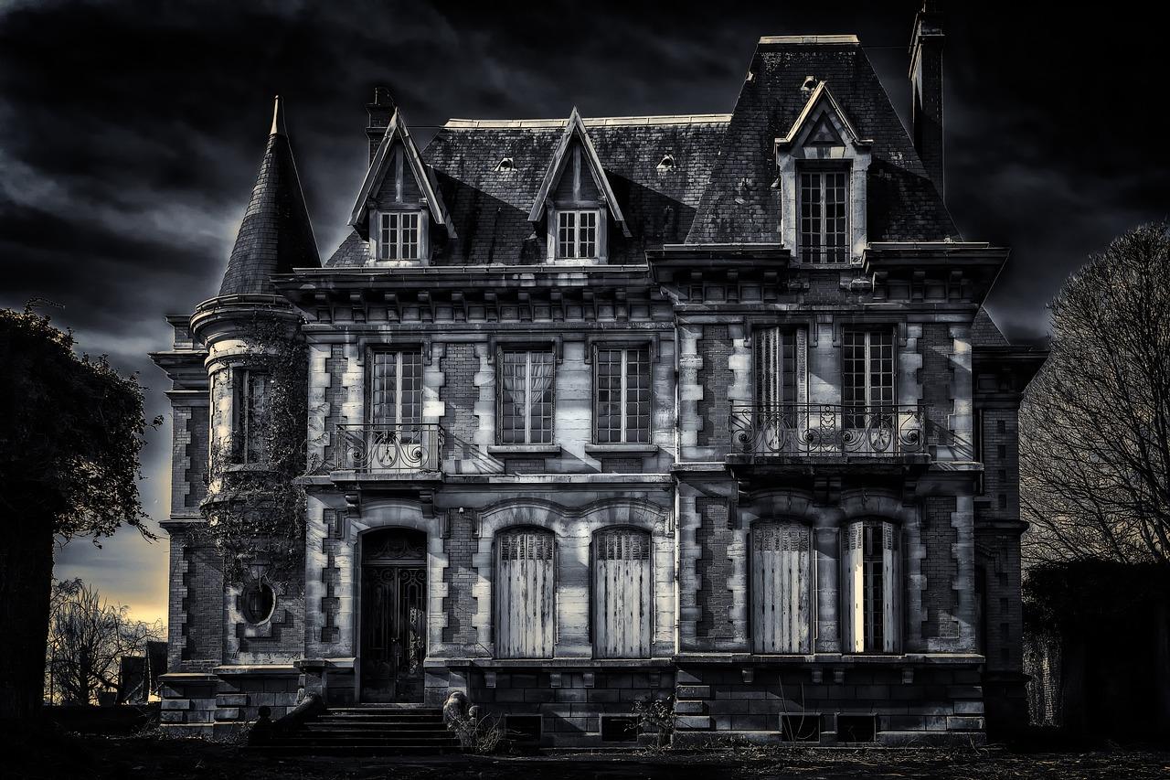 Urban Explorers Share Their Strange Discoveries