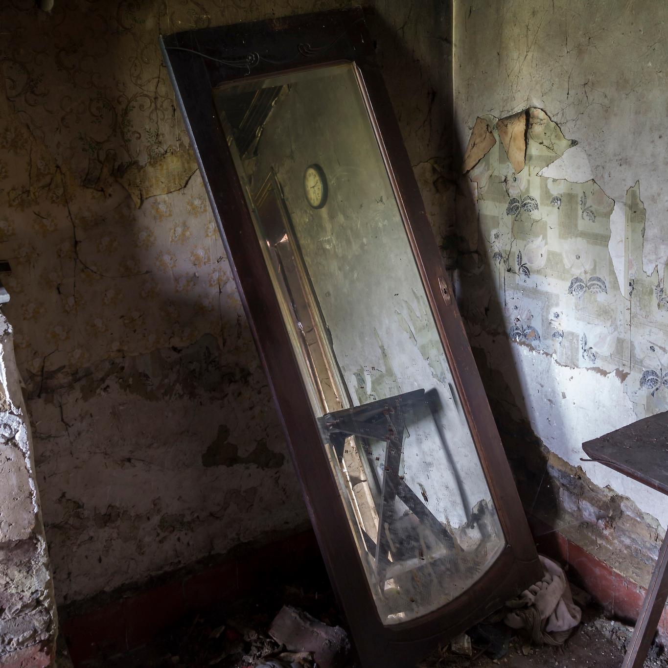 Urban Explorers Share Their Strange Discoveries