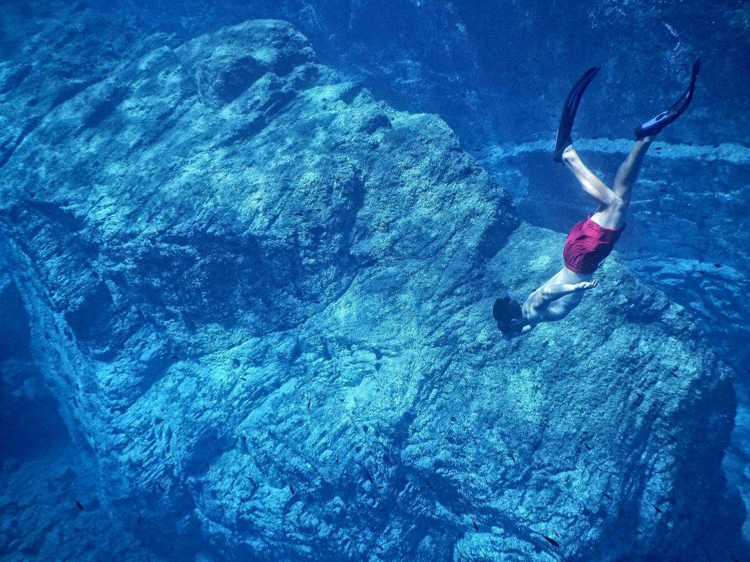 Oddities Submerged: Divers Share The Weirdest Things They Ever Found Under Water