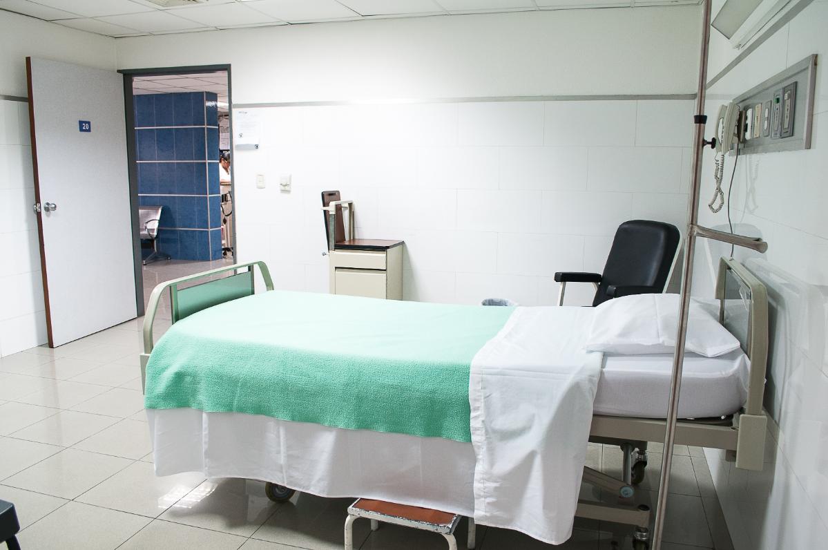 Doctors From Around The World Share The Weird Things They Have Encountered On The Job