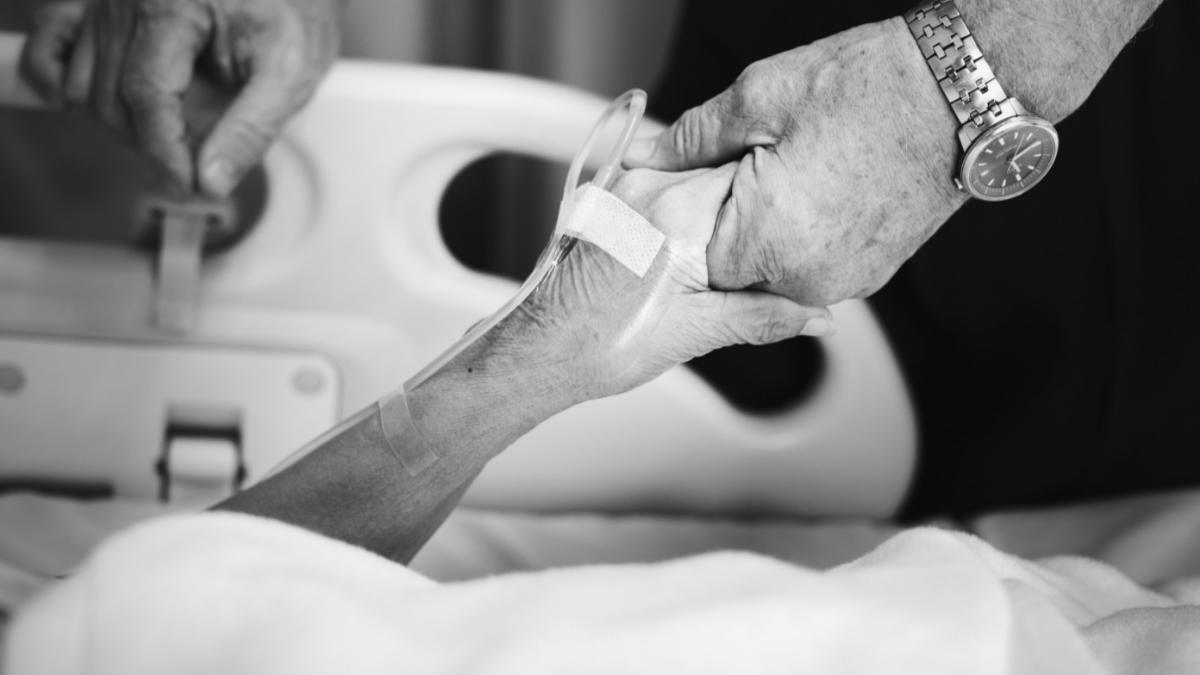 Doctors From Around The World Share The Weird Things They Have Encountered On The Job