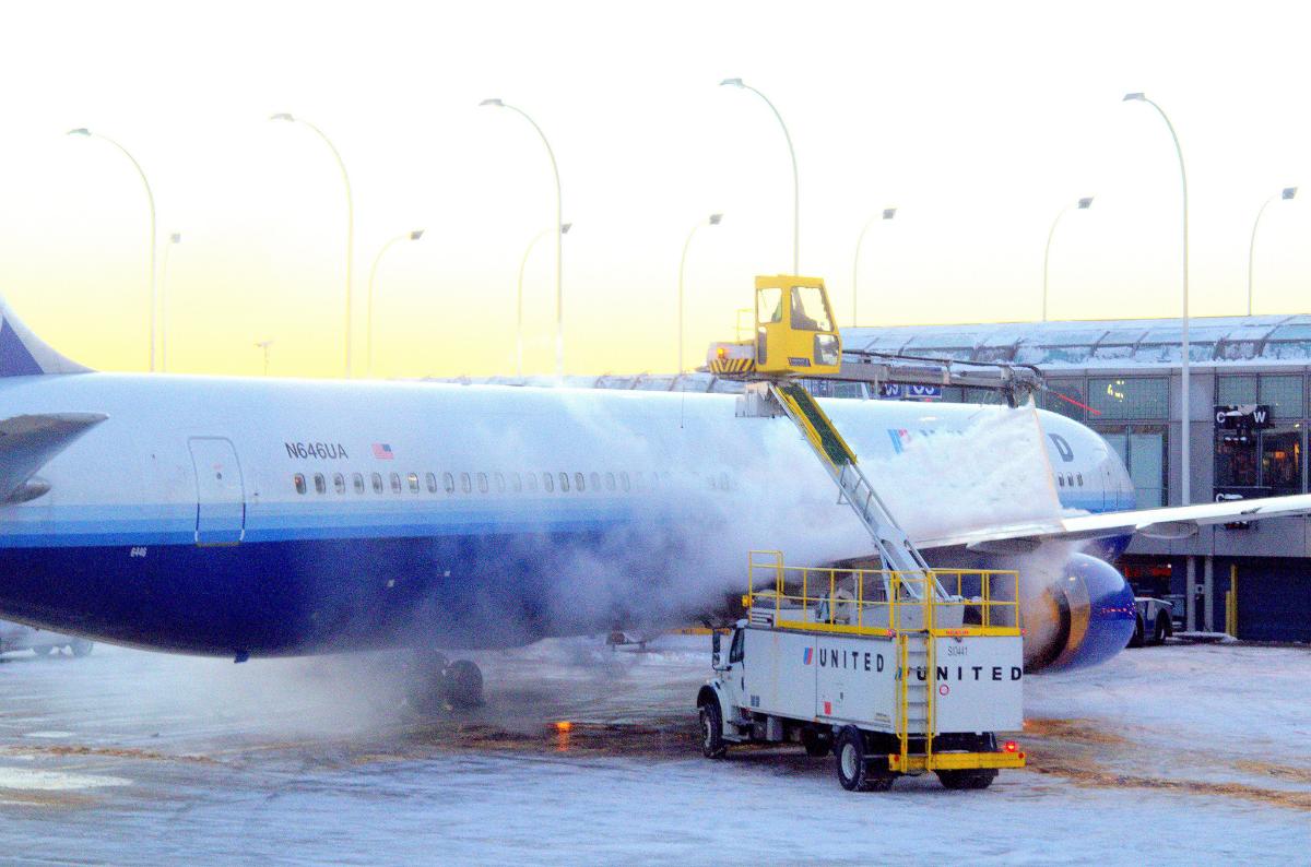 Passengers And Crew Share The Scariest Thing That Happened To Them On A Plane
