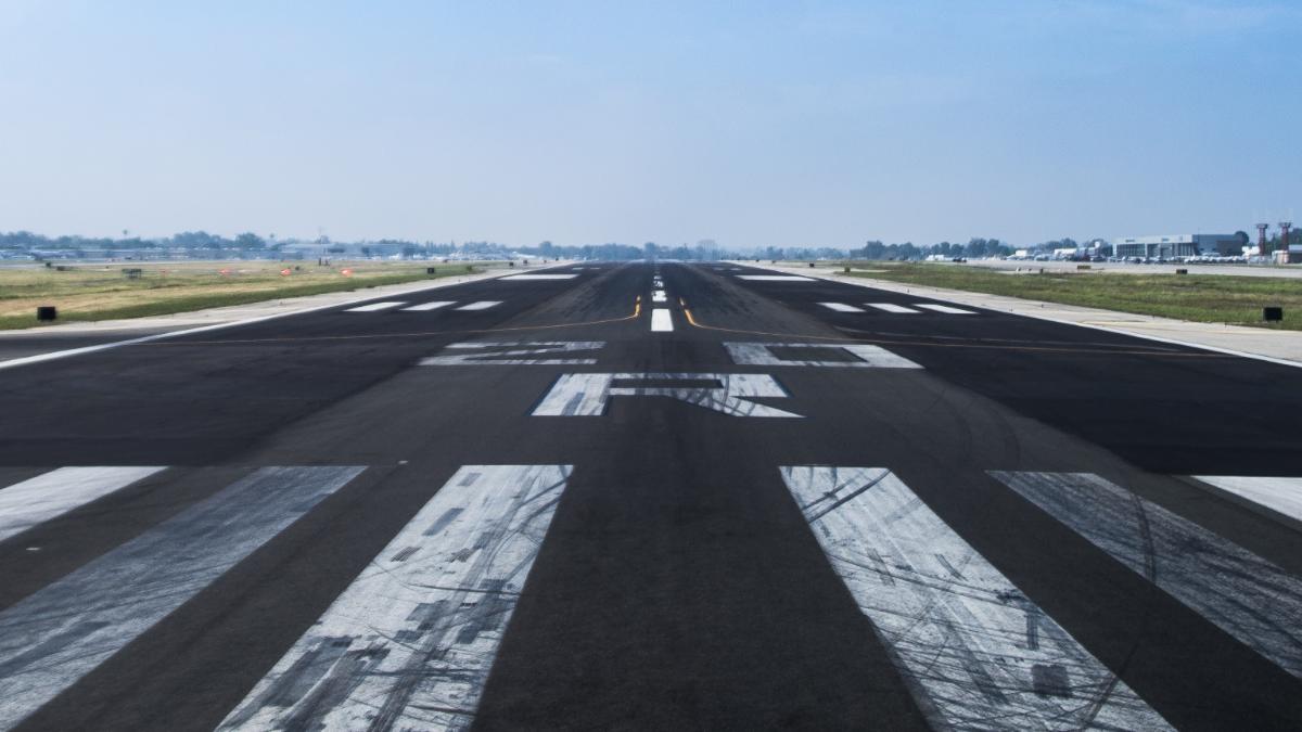 Stories Of Pilots Who Narrowly Avoided Disaster