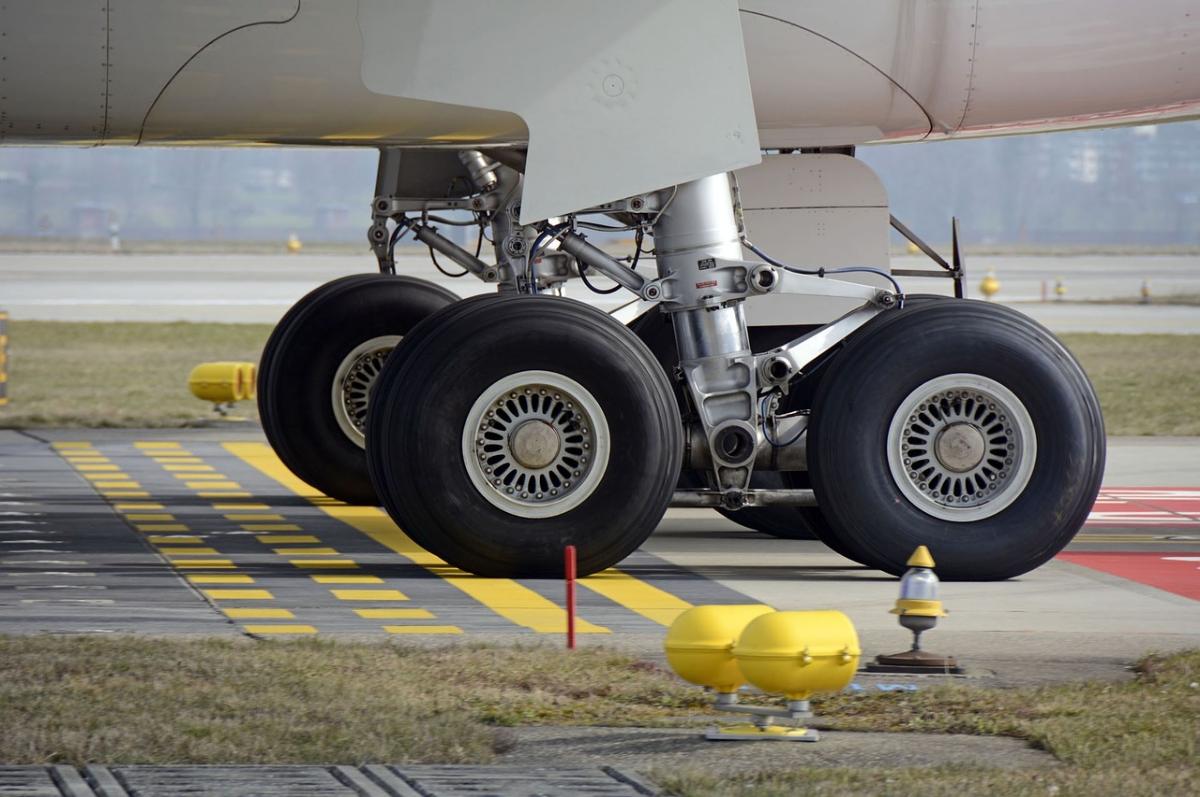 Stories Of Pilots Who Narrowly Avoided Disaster