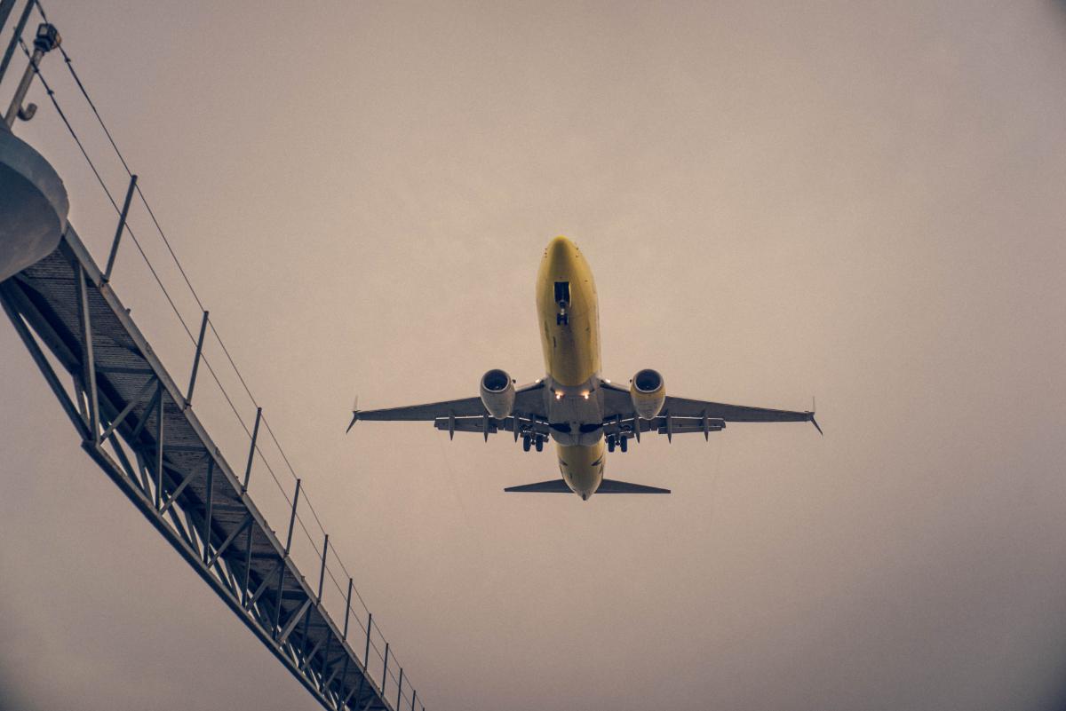 Stories Of Pilots Who Narrowly Avoided Disaster