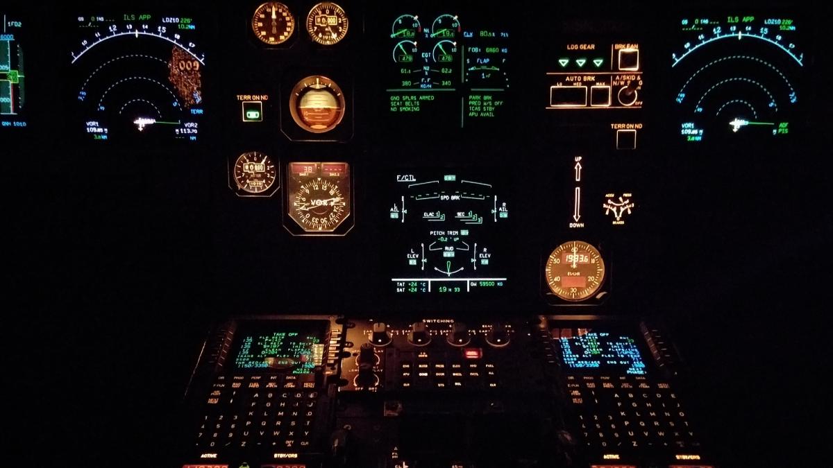 Stories Of Pilots Who Narrowly Avoided Disaster