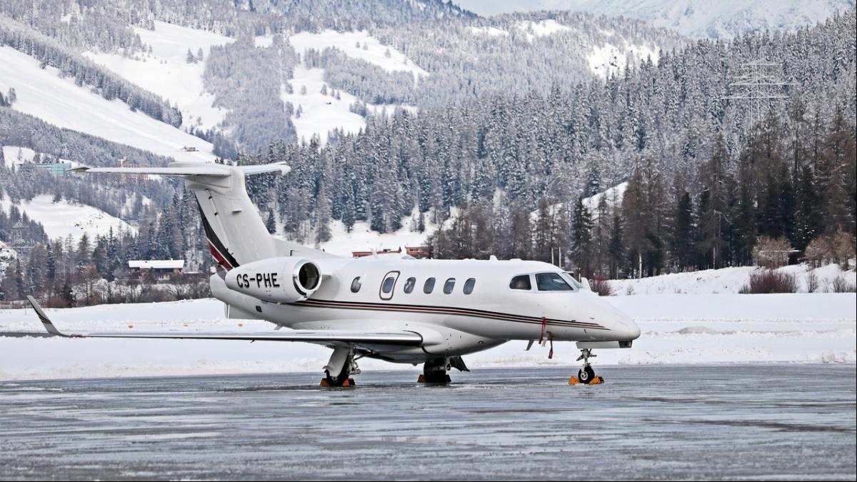 Stories Of Pilots Who Narrowly Avoided Disaster