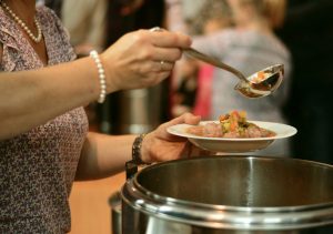 Hungry People From Around The World Share Their Buffet Horror Stories
