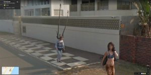 People From Around The World Share The Weirdest Google Street Views