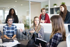 People From Around The World Share The Dumbest Workplace Rules