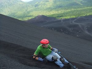 volcano boarding nicaragua