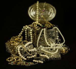 40 Real Forgotten Treasures That Still Haven't Been Found