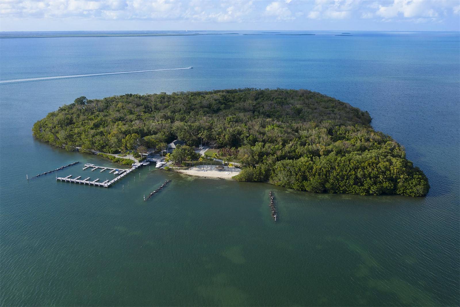 40 Private Islands You Can Rent Or Buy Right Now