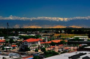 Americans Are Fleeing These 50 Cities In Droves