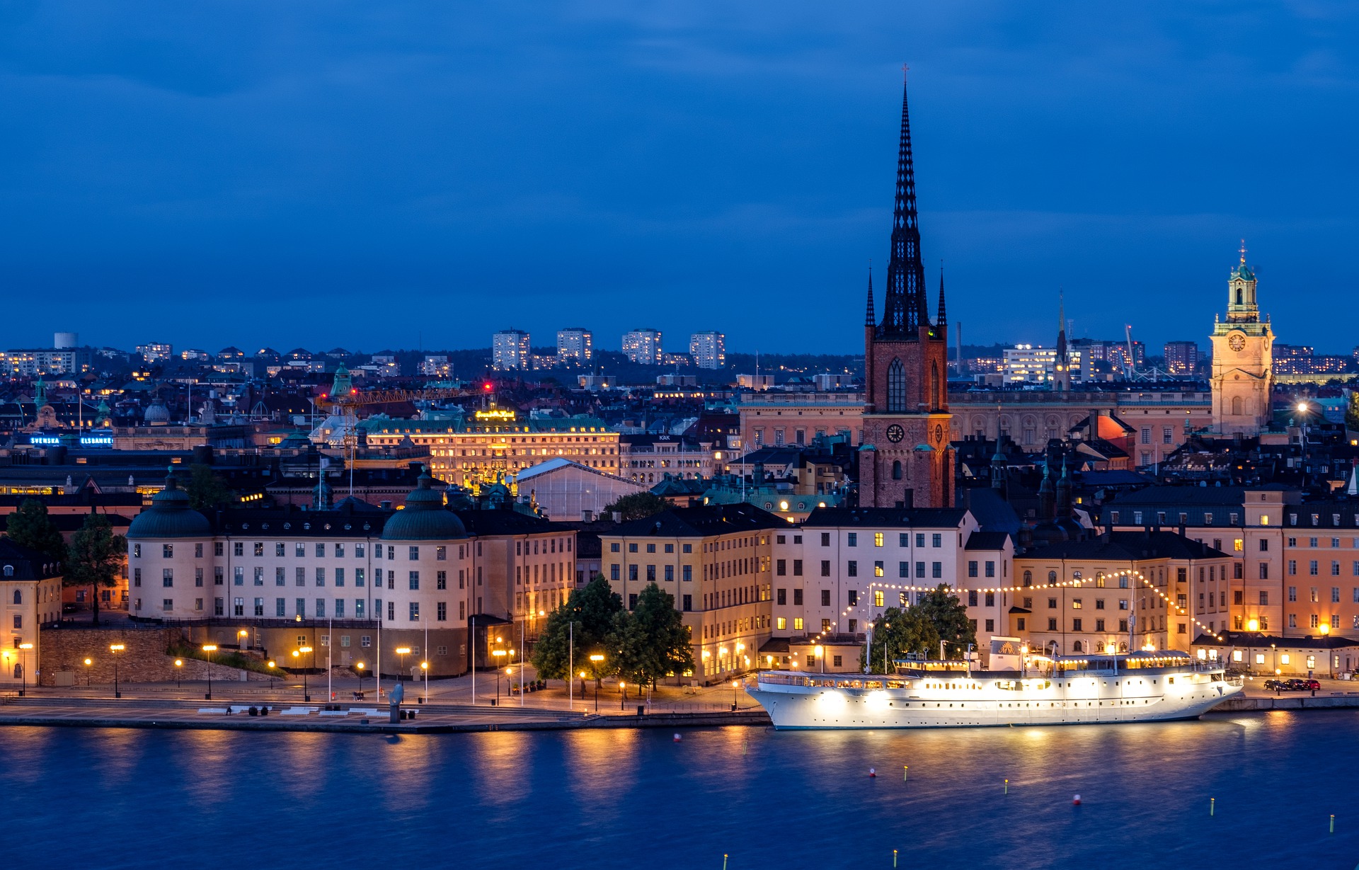 The Best Cities To Live And Work Abroad In Right Now