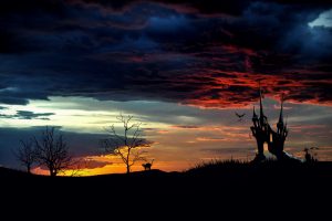 Haunted House Actors From Around The World Share Their Best Halloween Stories