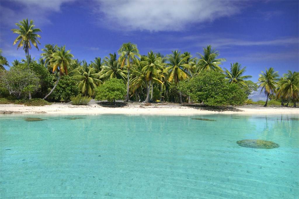 40 Private Islands You Can Rent Or Buy Right Now