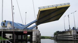 The 30 Coolest Bridges In The World