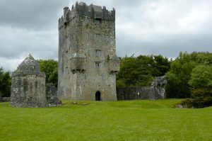 40 Abandoned Castles From Around The World